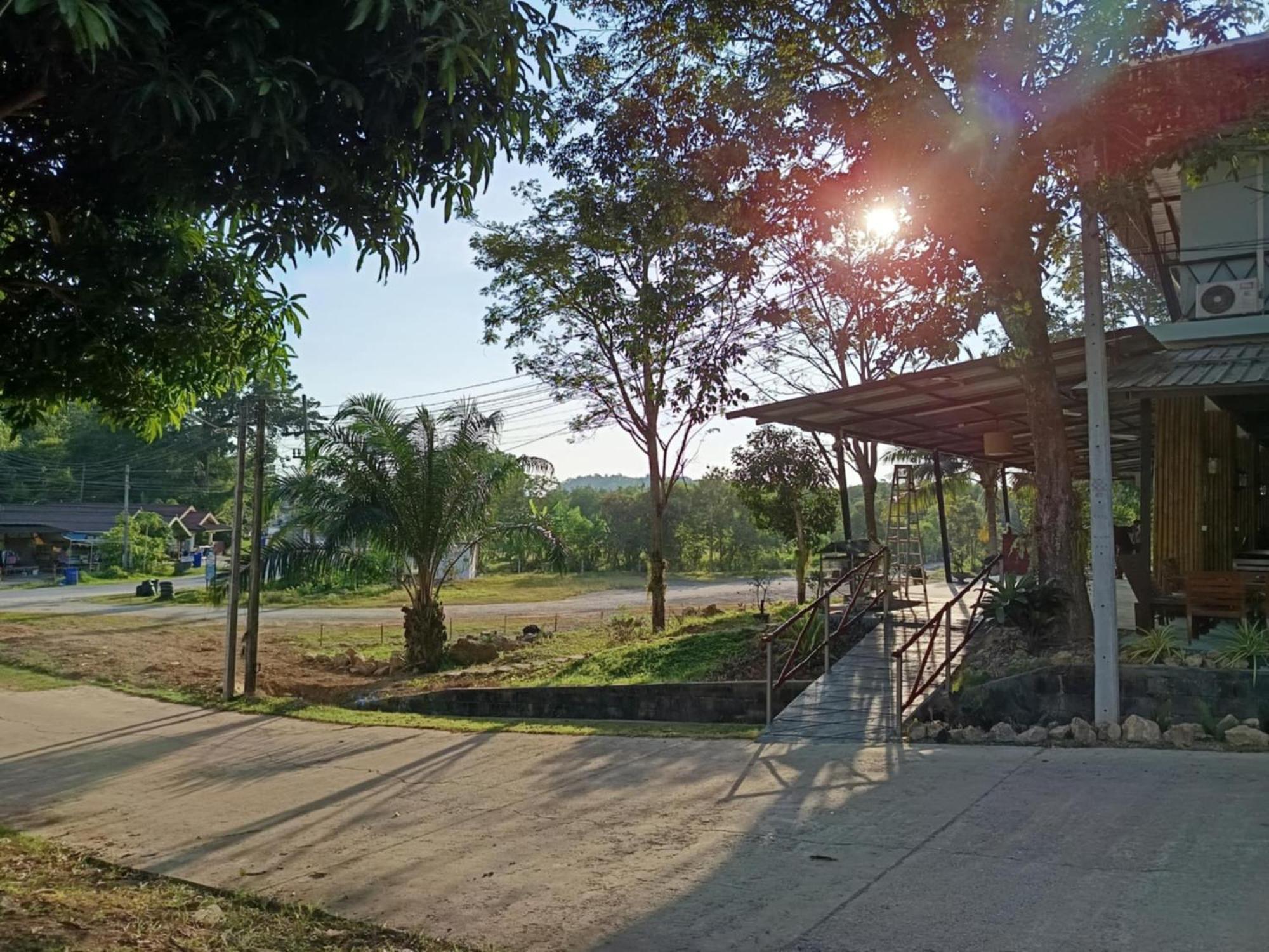 Ban Lo Ti Pa Green Gen Hotel, Mueang Phuket מראה חיצוני תמונה